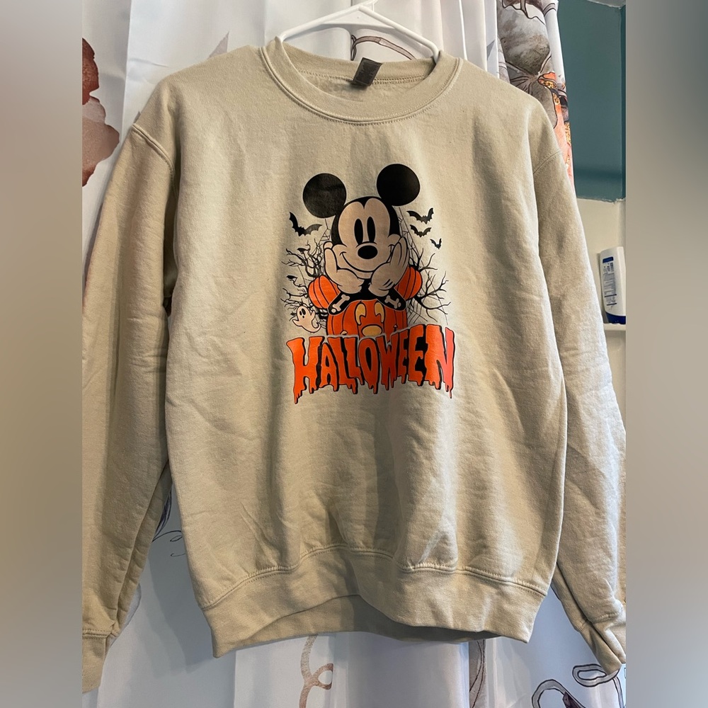Mickey Halloween sweatshirt